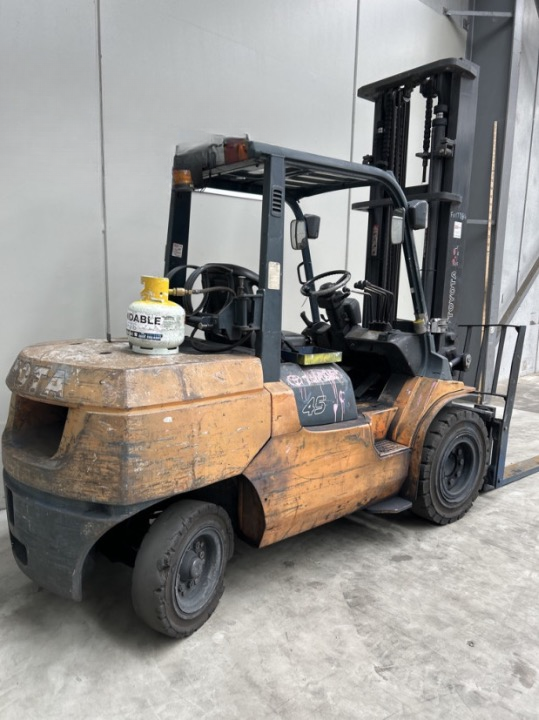 2003 Toyota 02-7FG45 - FU17884
