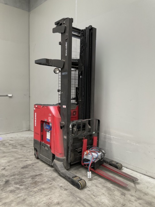 2011 Raymond 7400-R35TT - FU18350