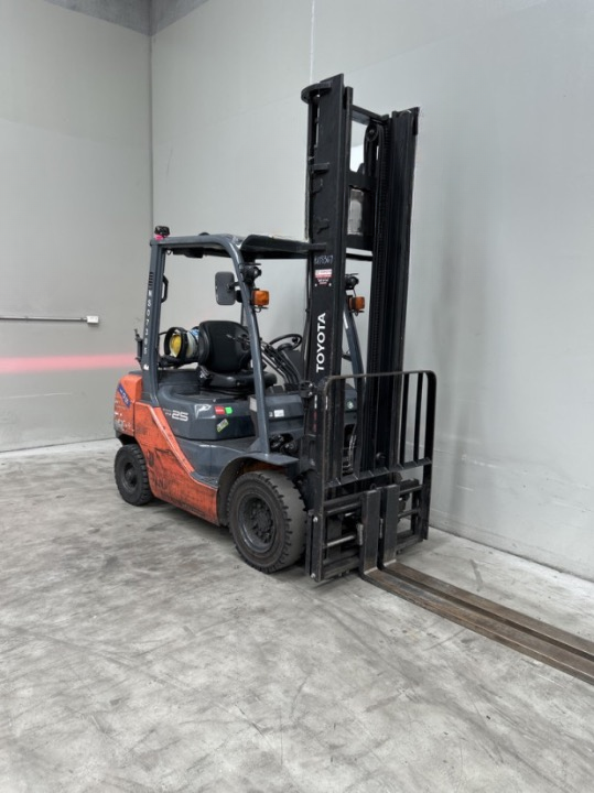 2019 Toyota 32-8FG25 - FU18367
