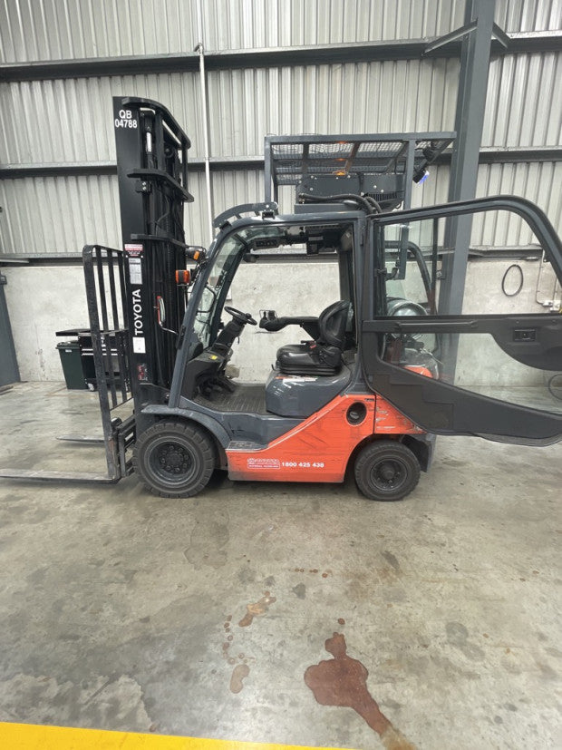 2019 Toyota 8FG25 - FU18419