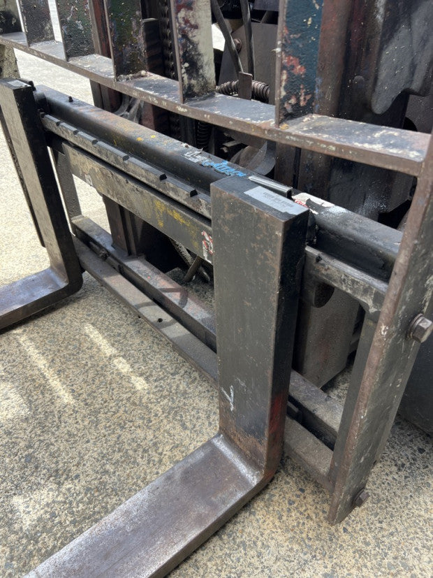 2002 Yale GP25RH - FU17925