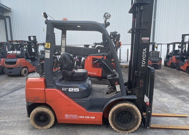 Forklift 2018 Toyota 8FG25 - FU18442