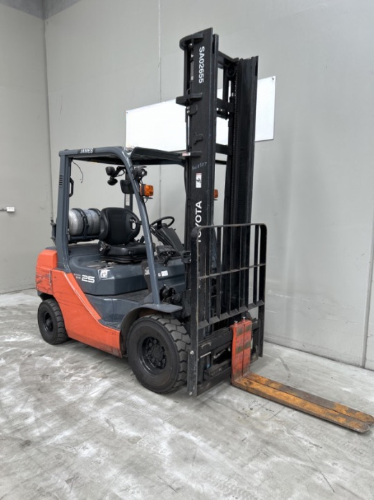 2019 Toyota 32-8FG25 - FU18507