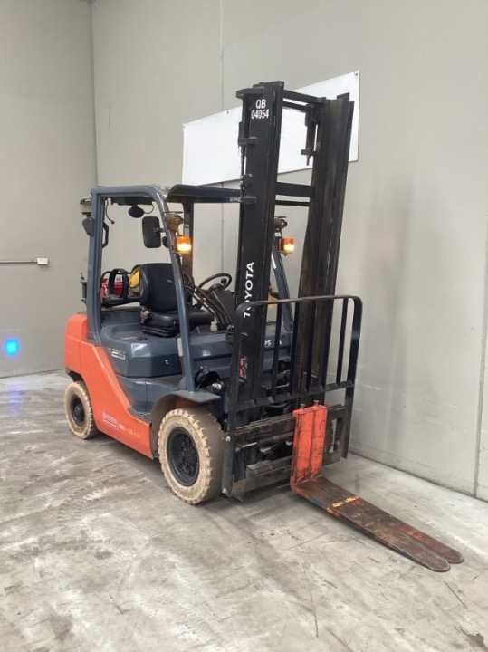 2017 Toyota 32-8FG25 - FU18482