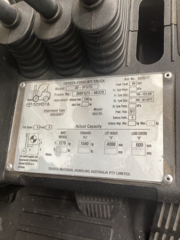 2017 Toyota 32-8FG25 - FU18482
