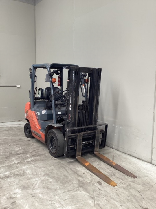 2016 Toyota 32-8FG25 - FU18546