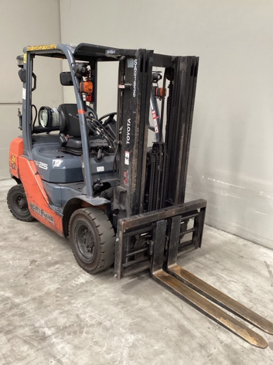 2016 Toyota 32-8FG25 - FU18601