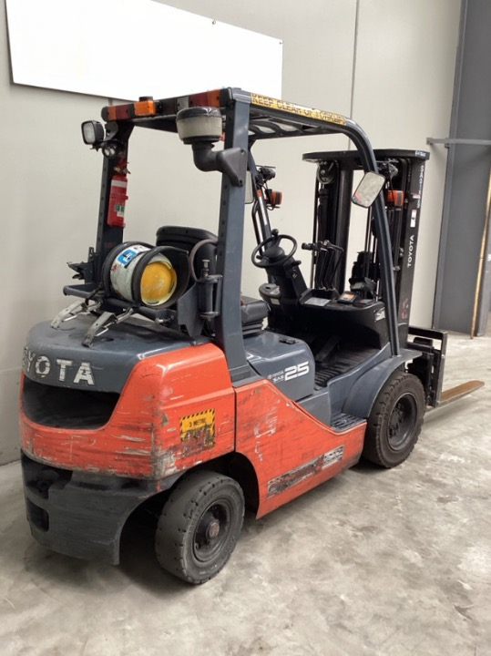 2016 Toyota 32-8FG25 - FU18610
