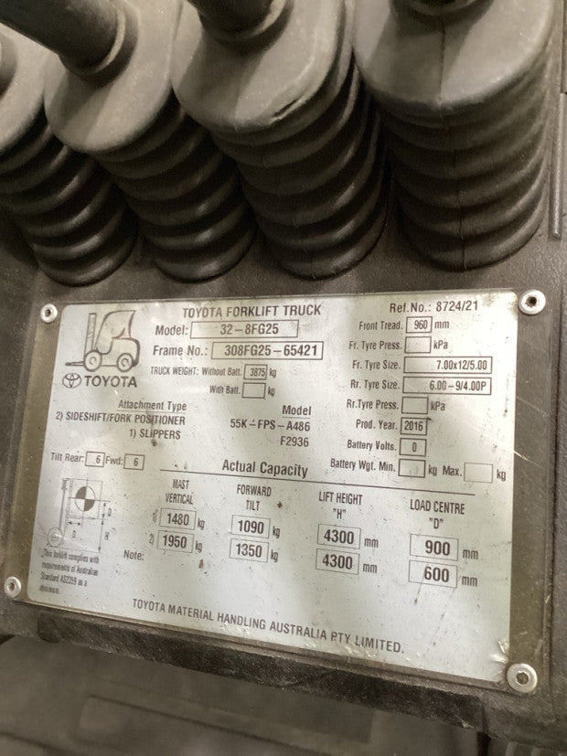 2016 Toyota 32-8FG25 - FU18674