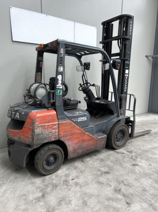 2012 Toyota 32-8FG25 - FU18807