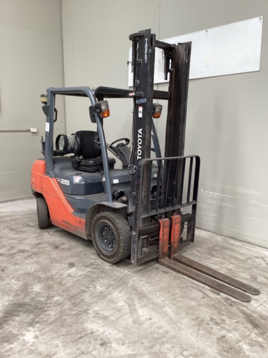 2014 Toyota 32-8FG25 - FU18808