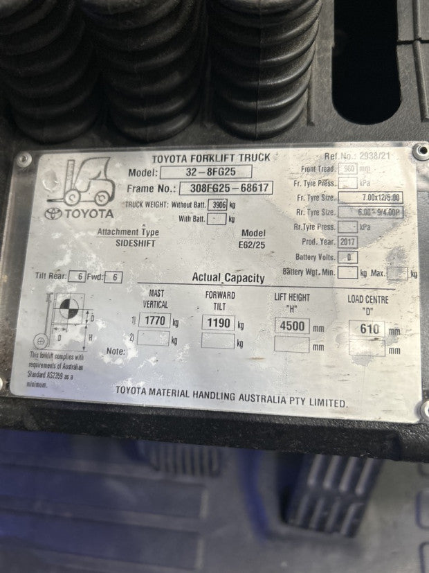 2017 Toyota 32-8FG25 - FU18975
