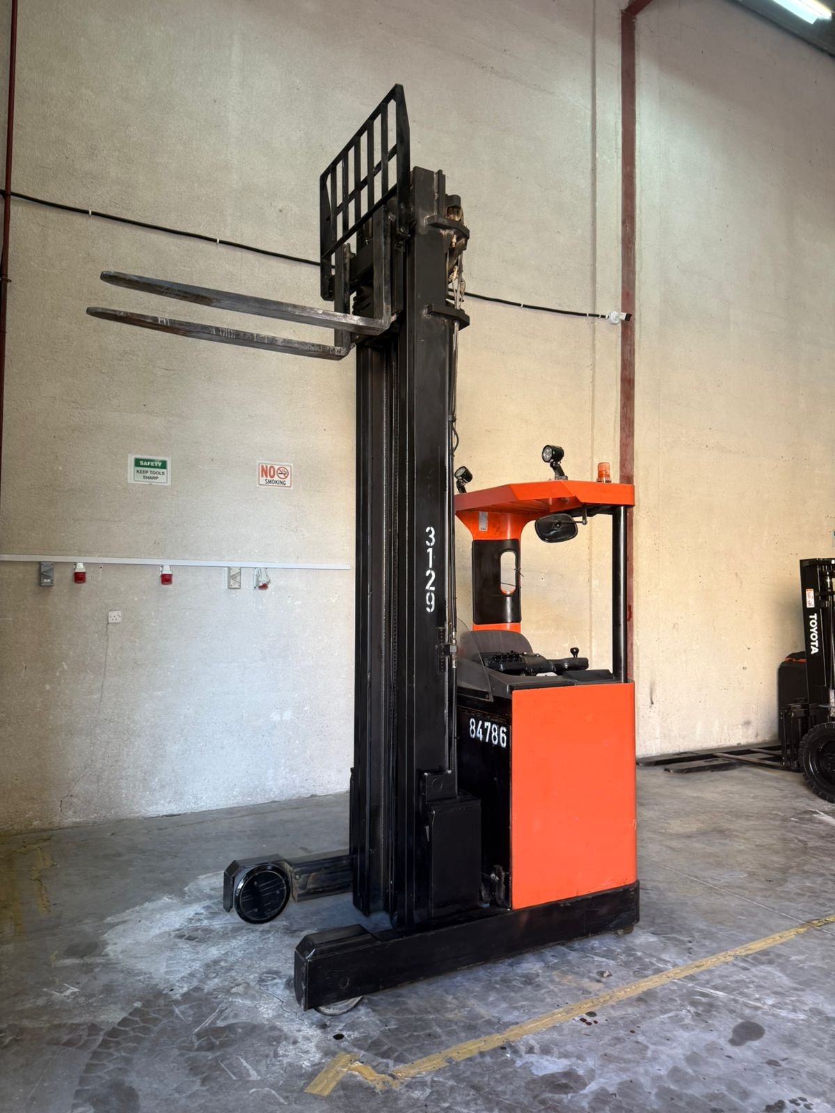 2014 Toyota RRE160M - RT001