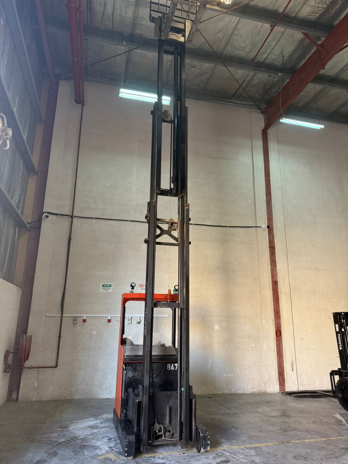 2016 Toyota RRE160M -RT004