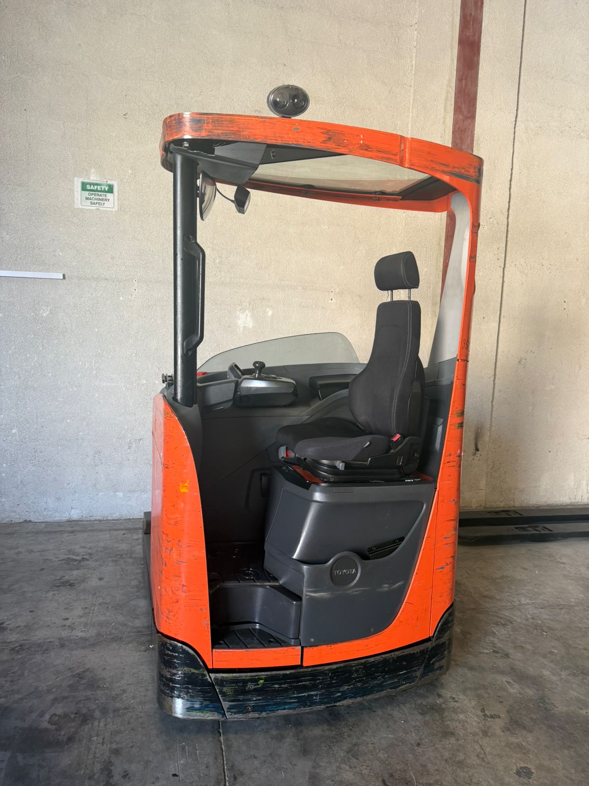 2017 Toyota RRE160H - RT007