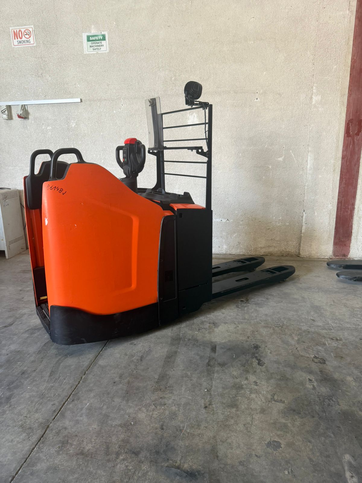 2017 Toyota LPE200 - LP005