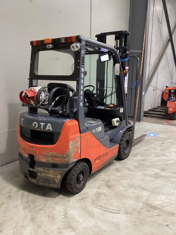 2018 Toyota 32-8FG18 -FU19946