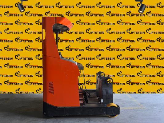 What Is a Reach Truck? A Practical Guide for UAE Warehouses and Logistics Teams