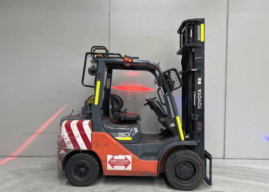 2019 Toyota 32-8FG30 - FU19266