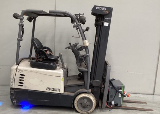 2018 Crown SC5200 - FU18450