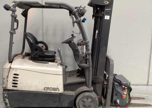 2018 Crown SC5200 - FU18447