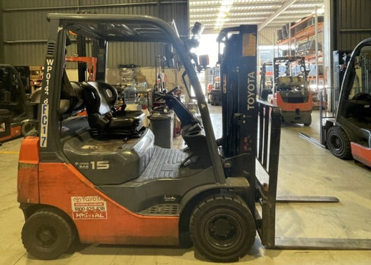 2016 Toyota 32-8FG15 - FU19330