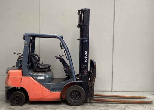 2013 Toyota 32‑8FG25 – FU19504