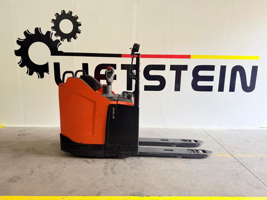 2017 Toyota LPE200 -LP004