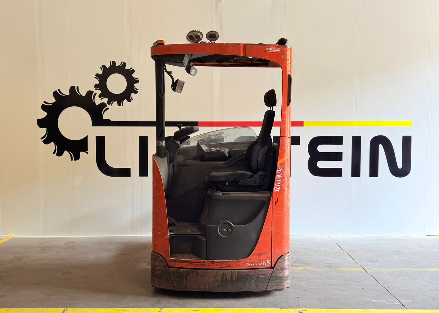 2018 Toyota RRE200 -RT0013