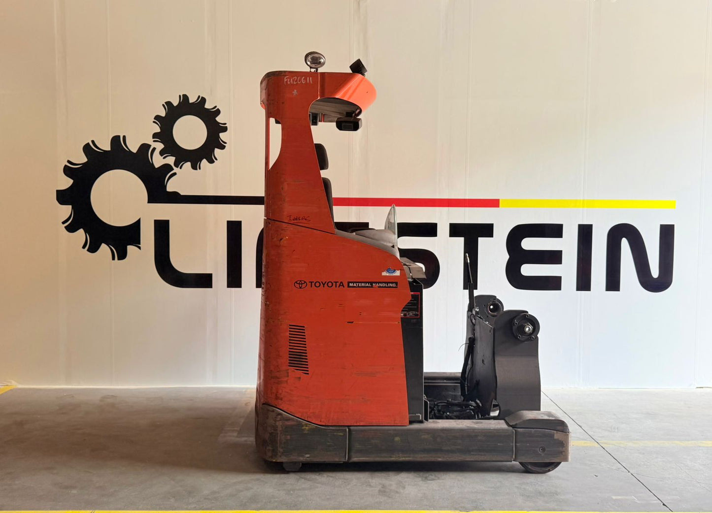 2018 Toyota RRE200 - RT006