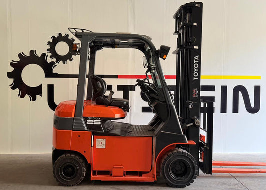 2021 Toyota 8FB25 - FL0032