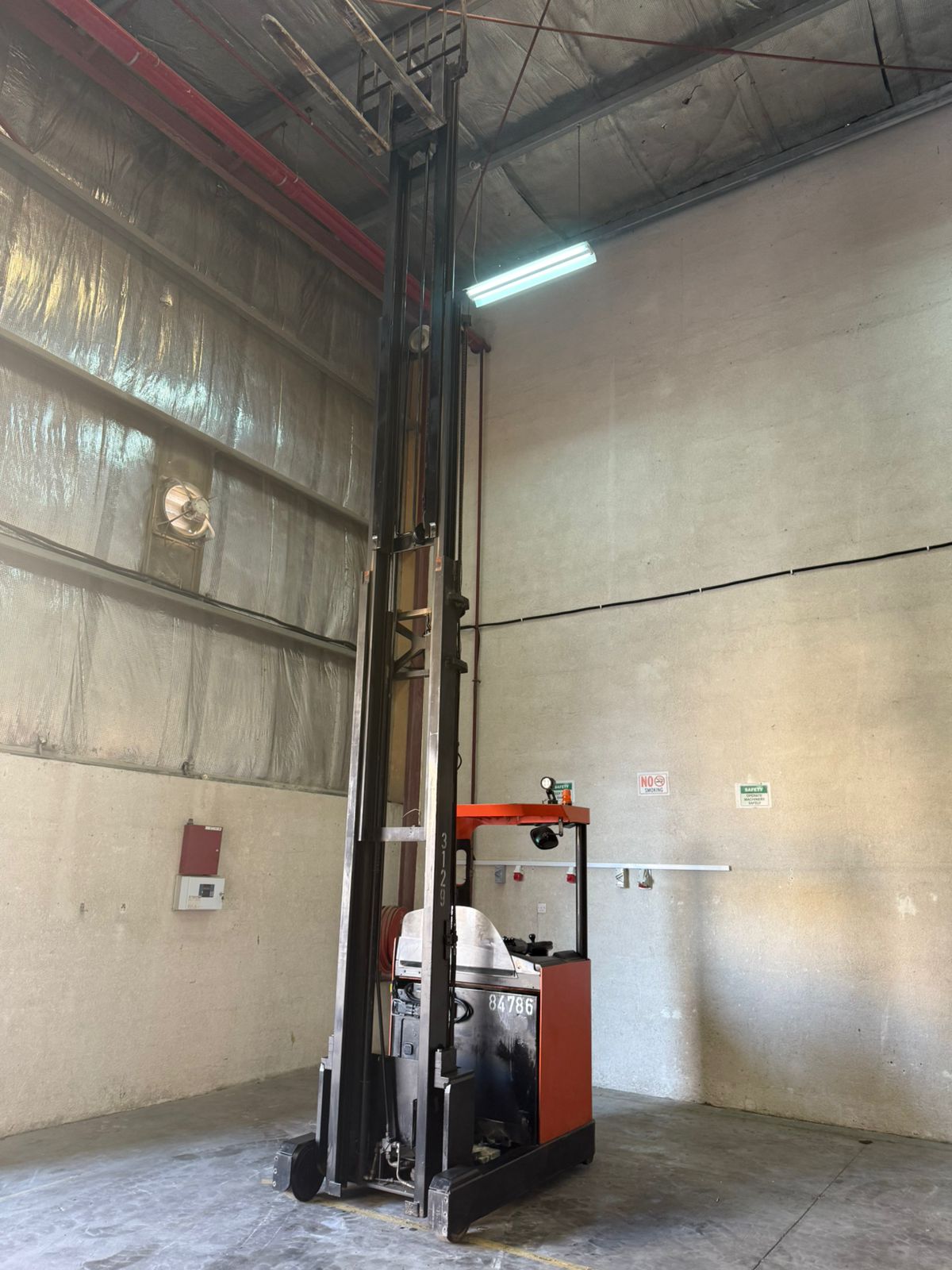 2014 Toyota RRE160M - RT001