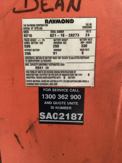 2018 Raymond 8210 - FU19619
