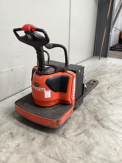 2019 Raymond 8410 - FU19757